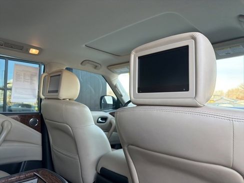 Used 2019 Nissan Armada Platinum w/ Captain's Chairs Package image 16
