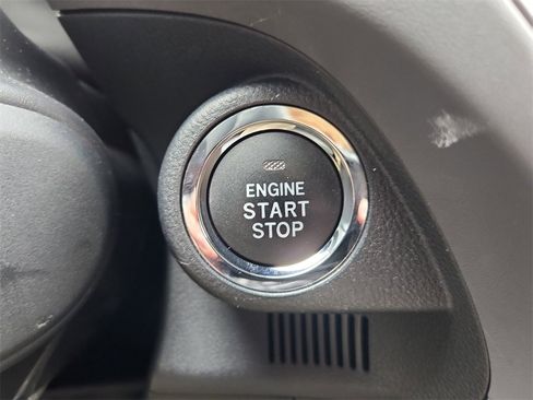 Used 2024 Subaru Crosstrek 2.0i Premium image 24