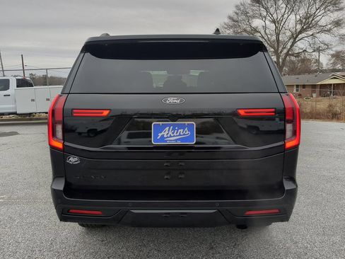 New 2026 Ford Expedition Platinum w/ Stealth Appearance Package image 4