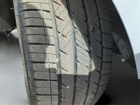 New 2025 Nissan Altima 2.5 SR image 45