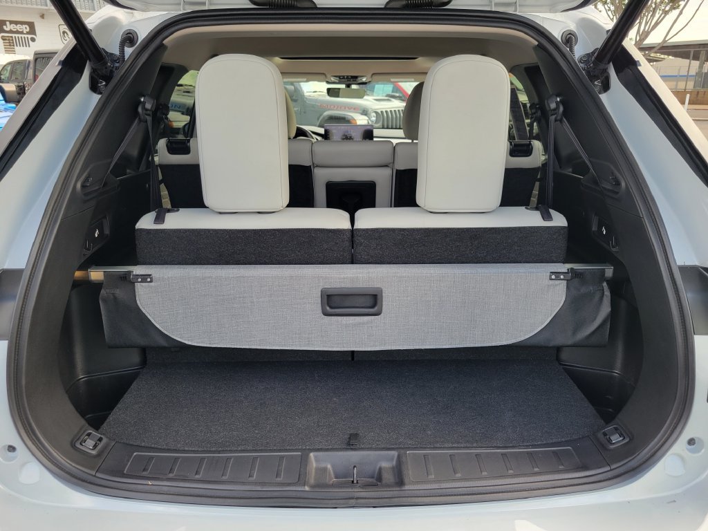 Used 2025 Mitsubishi Outlander SEL AWD/4WD image 23
