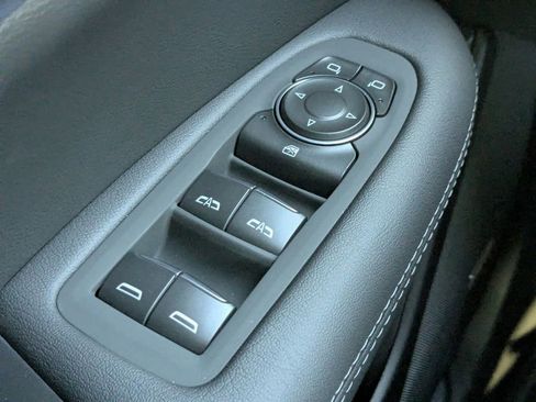 New 2026 Cadillac XT5 Luxury image 27