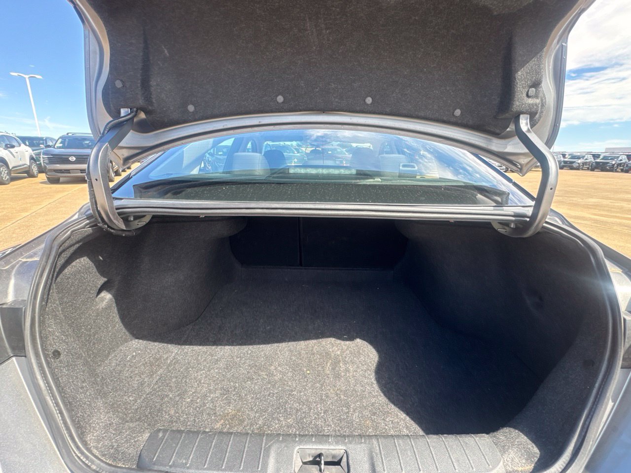 Certified 2025 Nissan Sentra SV FWD image 41