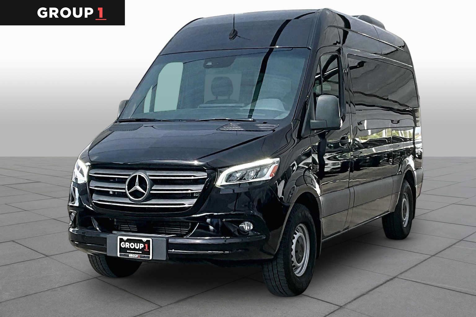 Used 2023 Mercedes-Benz Sprinter 1500 image 1