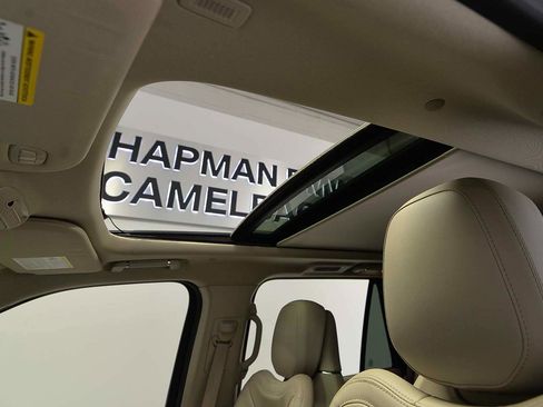 Used 2021 Lincoln Navigator Reserve w/ Luxury Package image 7