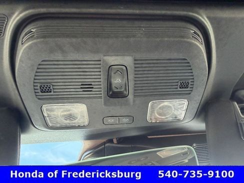 Used 2025 Ford Mustang Premium RWD image 32