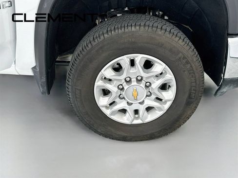 Used 2026 Chevrolet Silverado 2500 LT AWD/4WD image 35