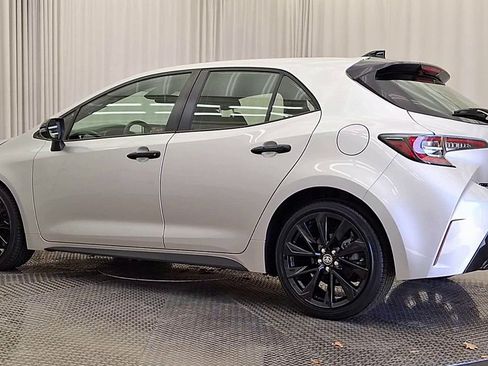 Used 2021 Toyota Corolla SE FWD image 7