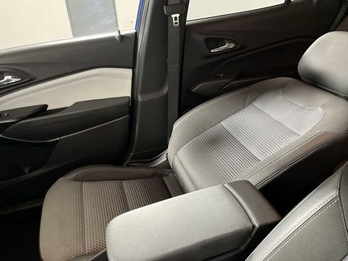 Used 2024 Chevrolet Trax LT image 26