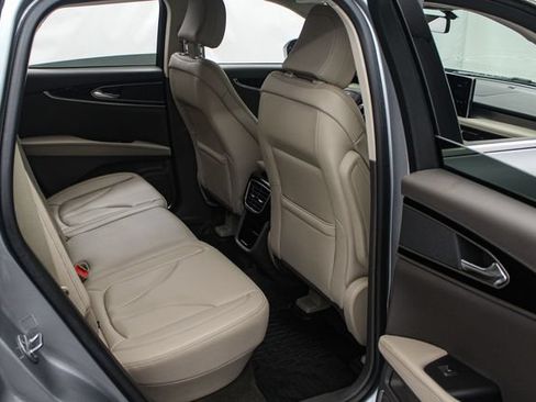 Used 2023 Lincoln Nautilus AWD w/ Premium Package image 19
