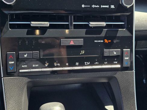 Used 2021 Toyota Avalon XLE w/ Carpet Mat Package (TMS) FWD image 30