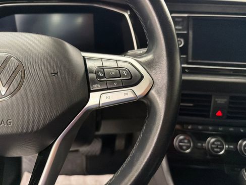 Used 2022 Volkswagen Jetta SE image 20