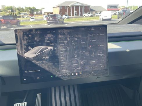 Used 2024 Tesla Cybertruck Cyberbeast AWD/4WD image 15