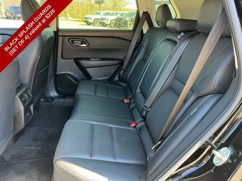Used 2023 Nissan Rogue SV w/ SV Premium B Package AWD/4WD image 5