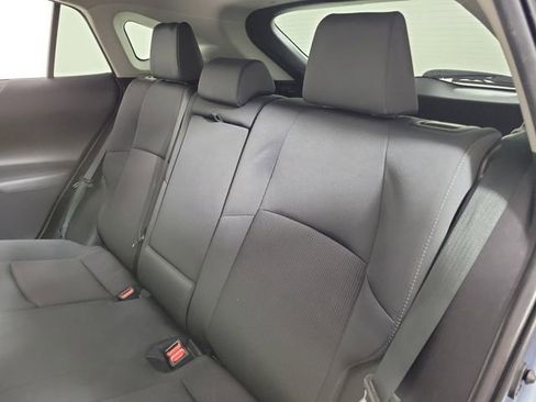 Used 2021 Toyota Venza LE AWD/4WD image 13