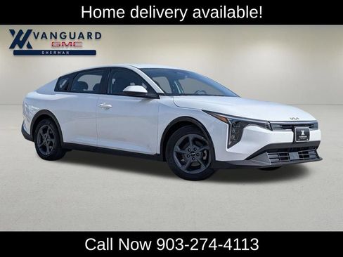 Used 2025 Kia K4 FWD image 1