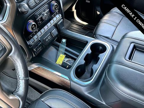 Used 2022 Chevrolet Silverado 3500 High Country AWD/4WD image 8