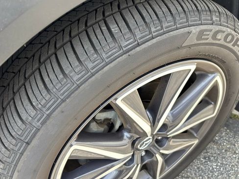 Used 2018 MAZDA CX-5 Touring w/ Preferred Equipment Package FWD image 7