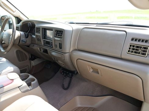 Used 2003 Ford Excursion Limited image 45
