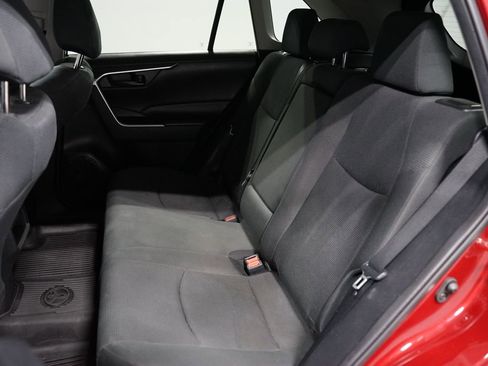 Used 2020 Toyota RAV4 LE image 26