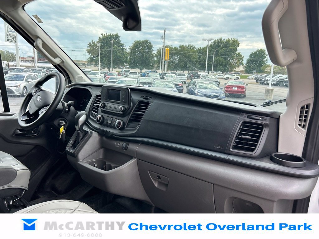 Used 2025 Ford Transit 250 148 Medium Roof Extended AWD w/ Load Area Protection Package image 6