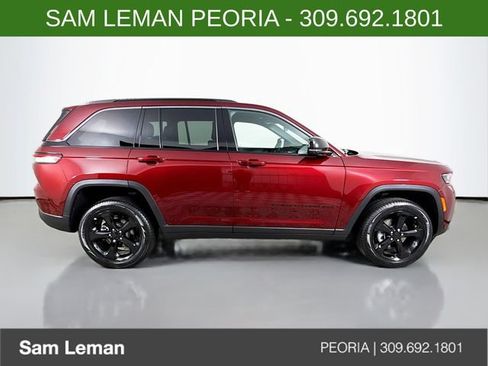 New 2026 Jeep Grand Cherokee Limited w/ Limited Altitude Package AWD/4WD image 8