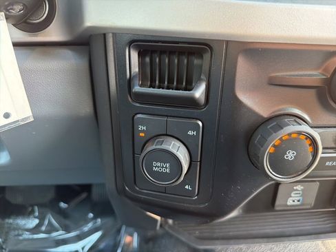Used 2025 Ford F450 XL w/ XL Chrome Package AWD/4WD image 27