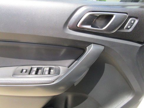 Used 2023 Ford Ranger Lariat w/ Tremor Off-Road Package image 13