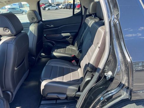 Used 2021 GMC Acadia Denali w/ Denali Ultimate Package image 11