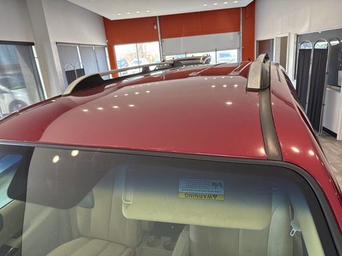 Used 2007 Hyundai Entourage GLS image 9