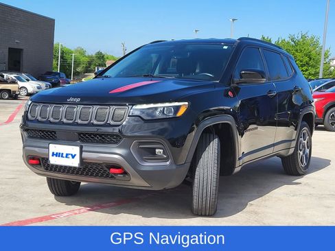 Used 2022 Jeep Compass Trailhawk w/ Trailhawk Elite Group AWD/4WD image 2