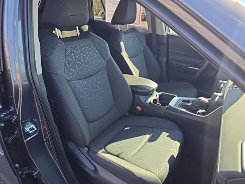 Certified 2025 Toyota RAV4 XLE image 25