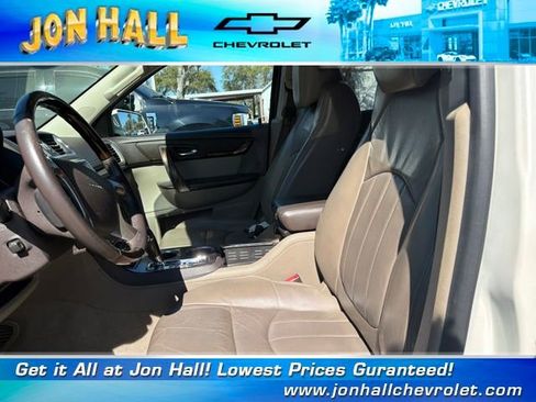 Used 2013 GMC Acadia Denali image 18