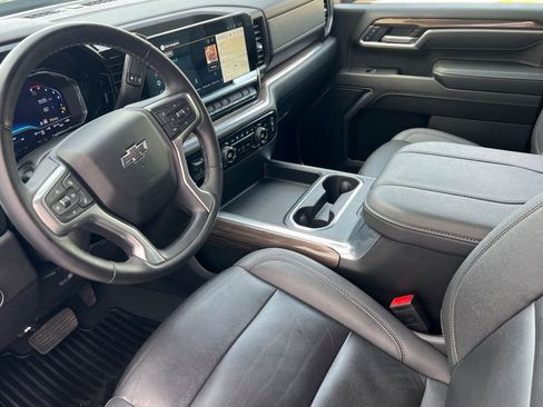 Used 2025 Chevrolet Silverado 2500 LT w/ Trail Boss Package AWD/4WD image 7