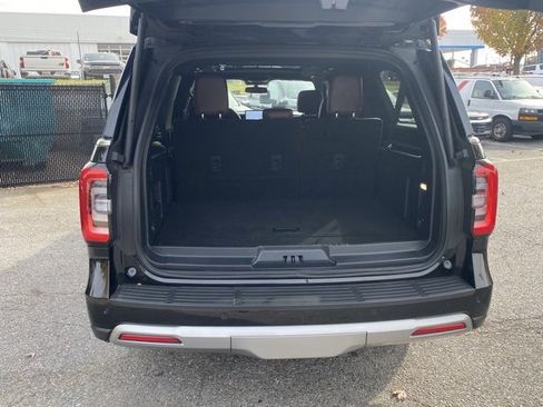 Used 2024 Ford Expedition Max Limited image 7