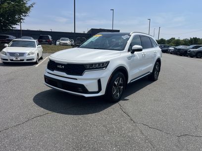 Used 2022 Kia Sorento EX w/ Panoramic Sunroof Package