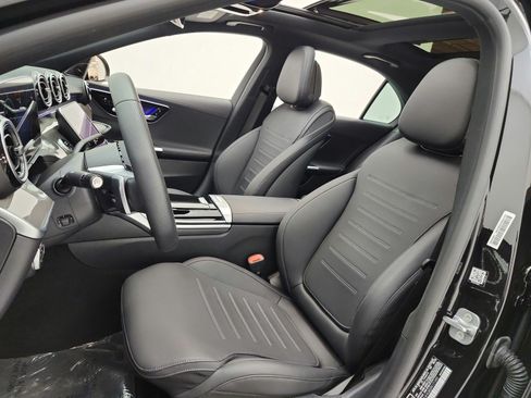 Used 2024 Mercedes-Benz C 300 Sedan image 10