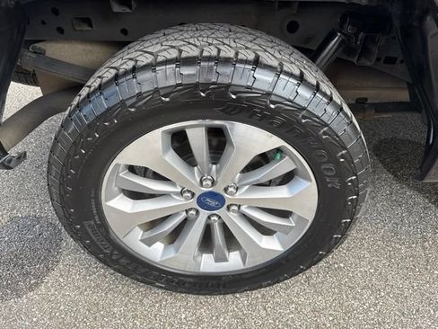 Used 2018 Ford F150 XL w/ Equipment Group 101A Mid AWD/4WD image 15