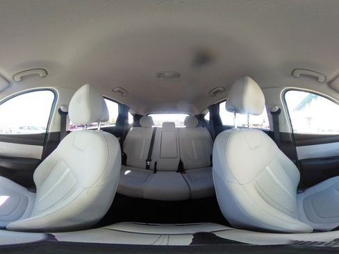 Used 2025 Hyundai Tucson SEL image 44