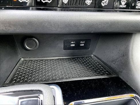 Certified 2026 Nissan Pathfinder SV AWD/4WD image 26