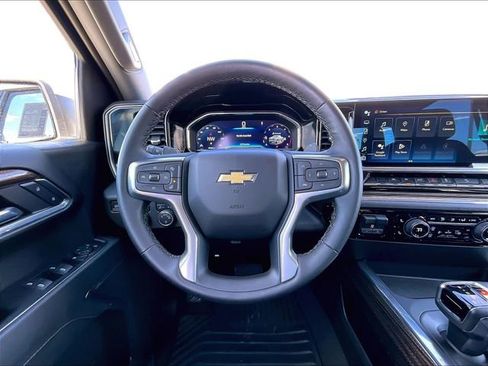 Used 2023 Chevrolet Silverado 1500 LT w/ Z71 Off-Road Package image 17