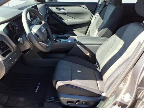 New 2026 Nissan Rogue SV image 14