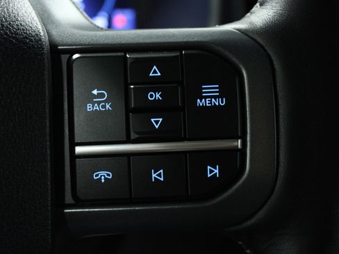 Used 2024 Ford F150 Lightning Flash image 21