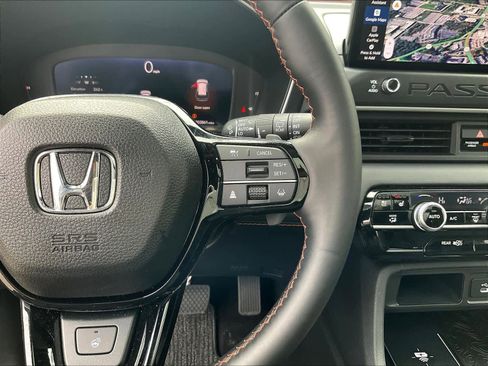 Certified 2026 Honda Passport TrailSport Elite image 25