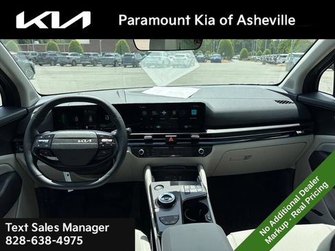New 2026 Kia Sportage EX w/ EX Panoramic Sunroof Package AWD/4WD image 7