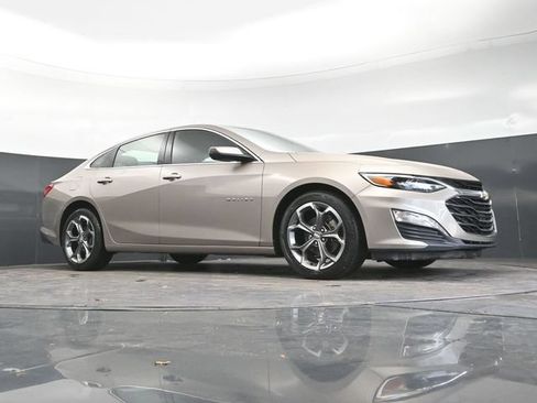 Used 2024 Chevrolet Malibu LT FWD image 30