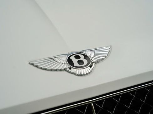 Used 2024 Bentley Continental GT V8 image 41