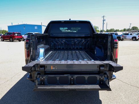New 2026 GMC Sierra EV Elevation AWD/4WD image 5