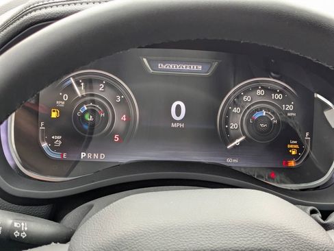 New 2025 RAM 2500 Laramie AWD/4WD image 20