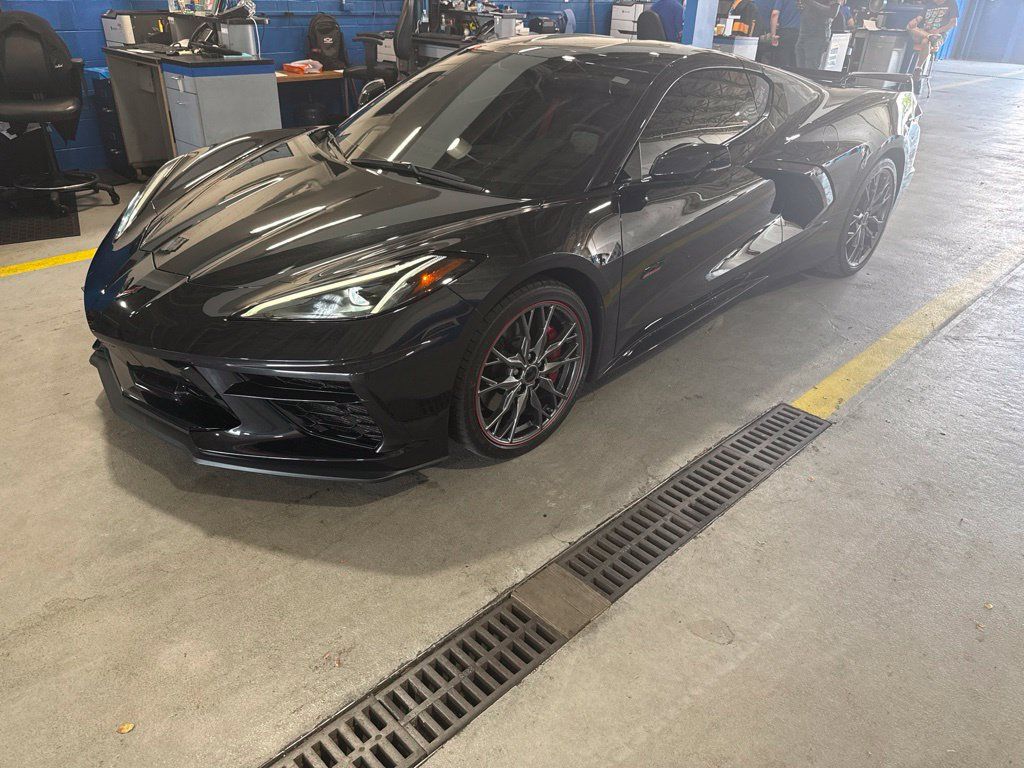 Used 2023 Chevrolet Corvette Stingray Premium Cpe w/ Z51 Performance Package RWD image 1